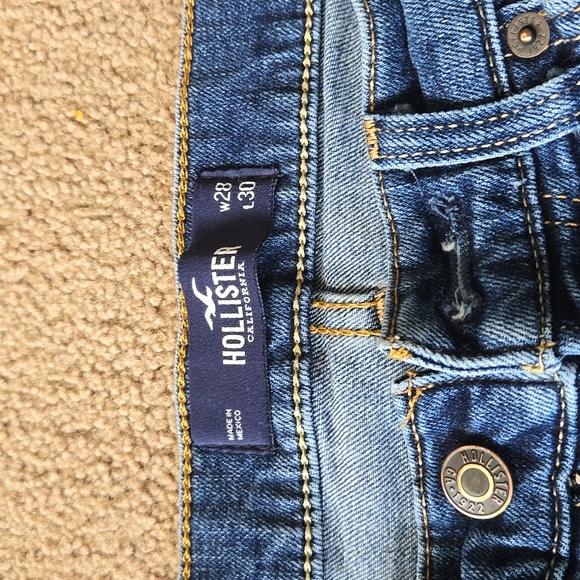 Jeans - Picture 2 of 4